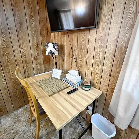1 Bedroom Home Near Lassen Volcanic Park Paynes Creek Exterior photo