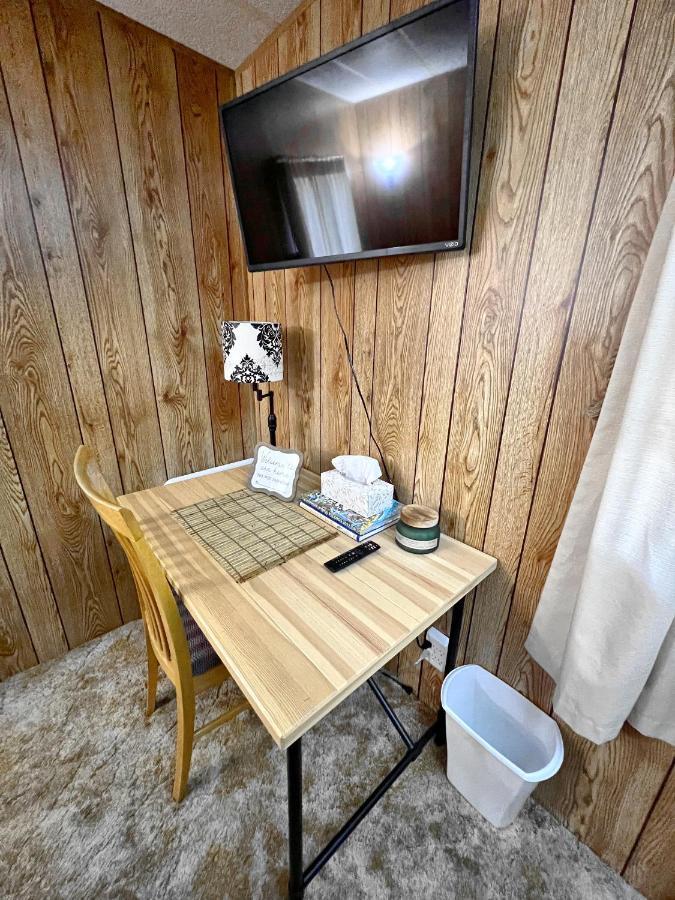 1 Bedroom Near Lassen Volcanic Park Holiday home Paynes Creek